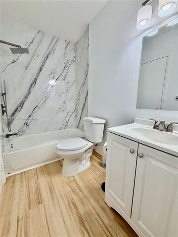 2846 Coral Springs Dr 2846, Coral Springs, FL 33065