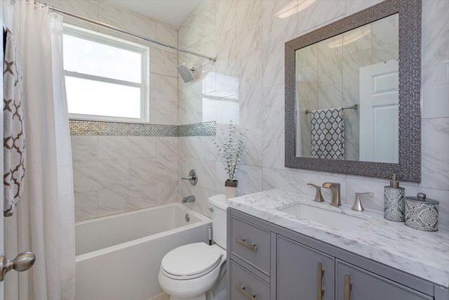 1201 S RIVERSIDE DRIVE, Edgewater, FL 32132