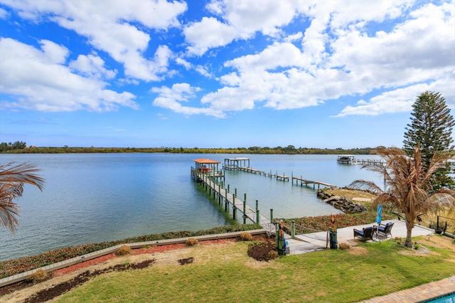 1201 S RIVERSIDE DRIVE, Edgewater, FL 32132