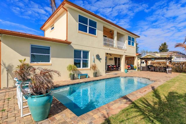 1201 S RIVERSIDE DRIVE, Edgewater, FL 32132