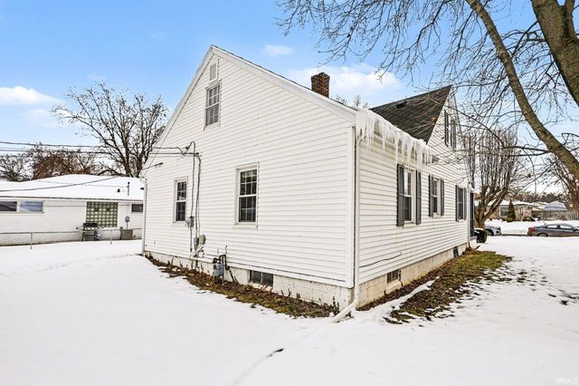 507 Parkovash Avenue, South Bend, IN 46617