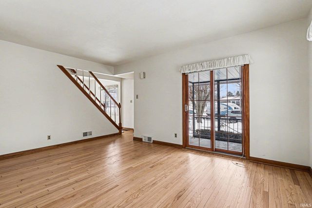 507 Parkovash Avenue, South Bend, IN 46617