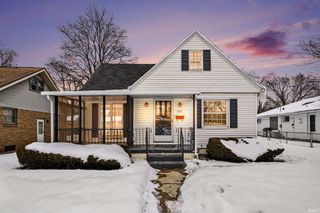 507 Parkovash Avenue, South Bend, IN 46617