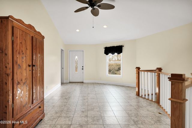 233 NE 75th Street, Oak Island, NC 28465