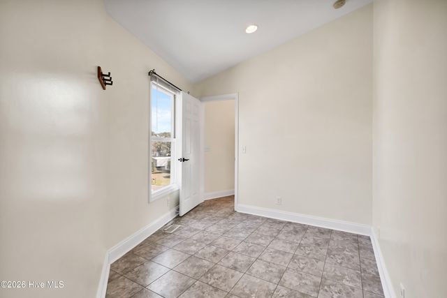 233 NE 75th Street, Oak Island, NC 28465