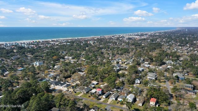 233 NE 75th Street, Oak Island, NC 28465