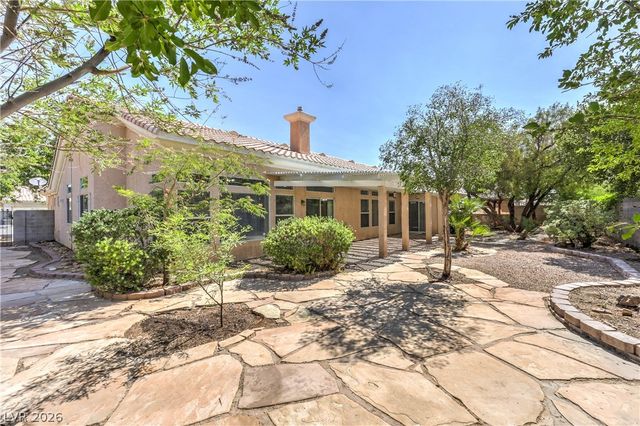 7411 Bridlehorne Avenue, Las Vegas, NV 89131