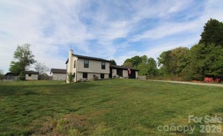 2555 Belshire Drive, Conover, NC 28613