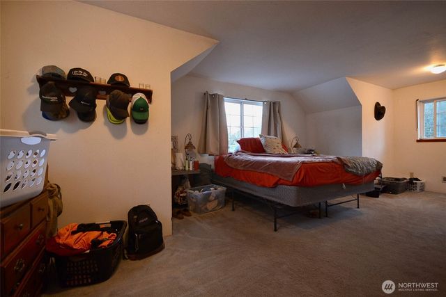 210 Brooklyn Road, Oakville, WA 98568