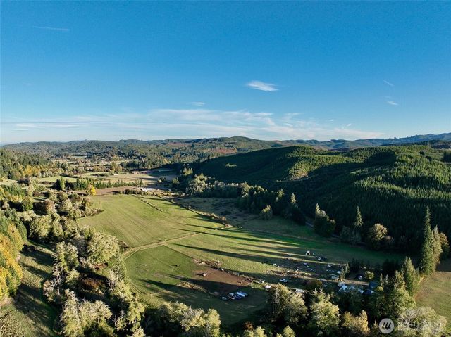 210 Brooklyn Road, Oakville, WA 98568