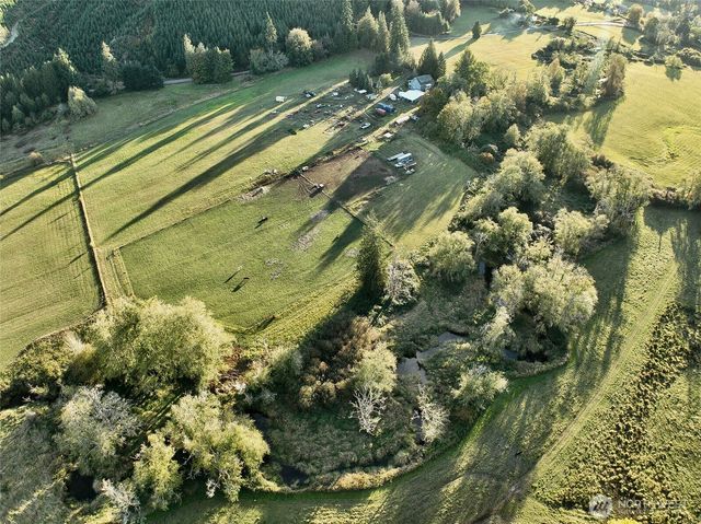 210 Brooklyn Road, Oakville, WA 98568