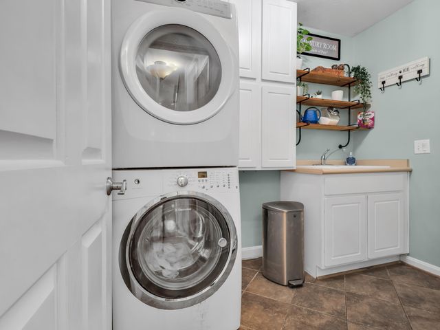 20 Fairwood Drive 20 Fairwood Drive, Miamisburg, OH 45342