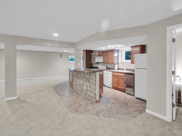 20 Fairwood Drive 20 Fairwood Drive, Miamisburg, OH 45342