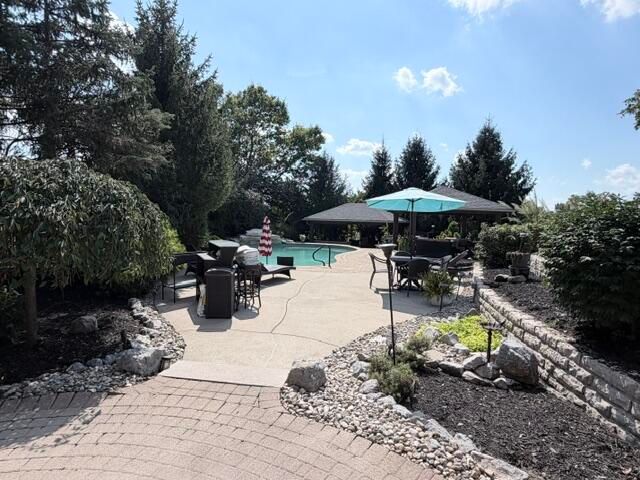 20 Fairwood Drive 20 Fairwood Drive, Miamisburg, OH 45342