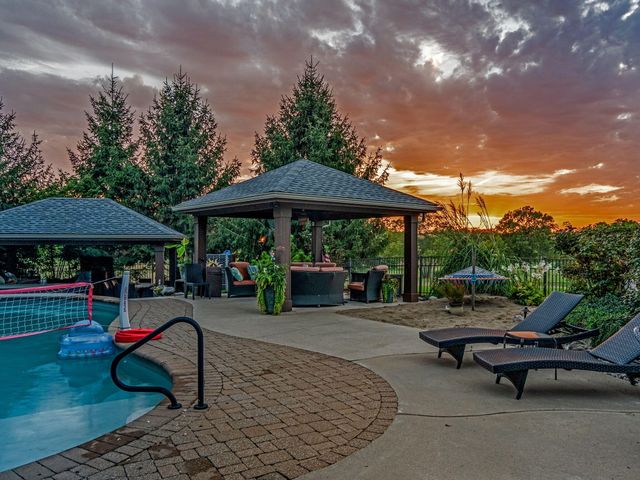 20 Fairwood Drive 20 Fairwood Drive, Miamisburg, OH 45342