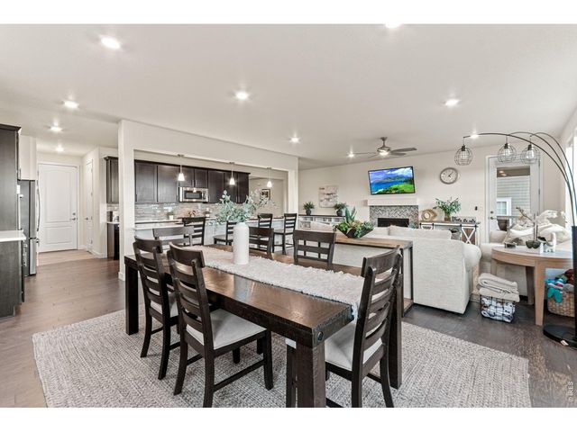 18934 W 95th Ln, Arvada, CO 80007