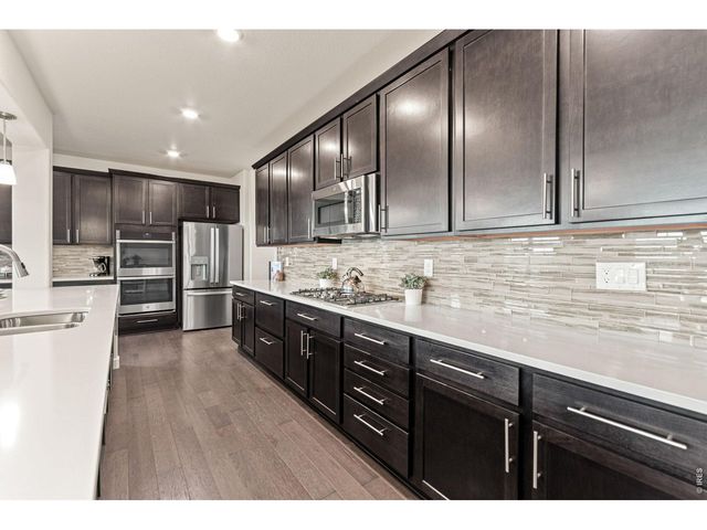 18934 W 95th Ln, Arvada, CO 80007