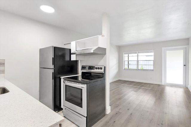 1638 Plunkett Street 1, Hollywood, FL 33020