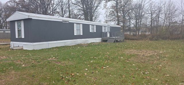 1425 N Harrison Drive, Hartford City, IN 47348