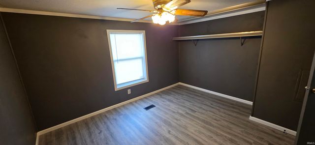 1425 N Harrison Drive, Hartford City, IN 47348