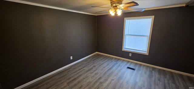 1425 N Harrison Drive, Hartford City, IN 47348