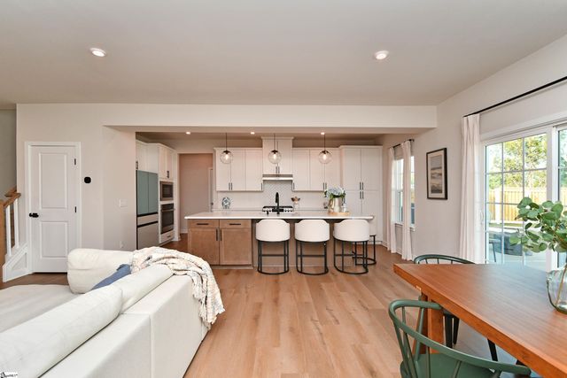 313 Nearside Drive, Fountain Inn, SC 29644