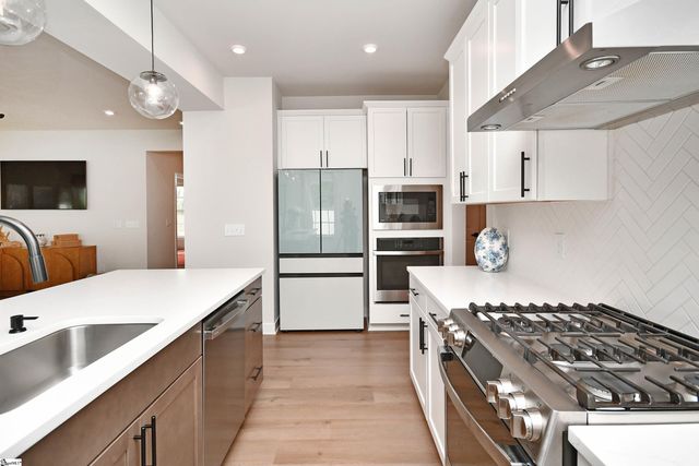 313 Nearside Drive, Fountain Inn, SC 29644