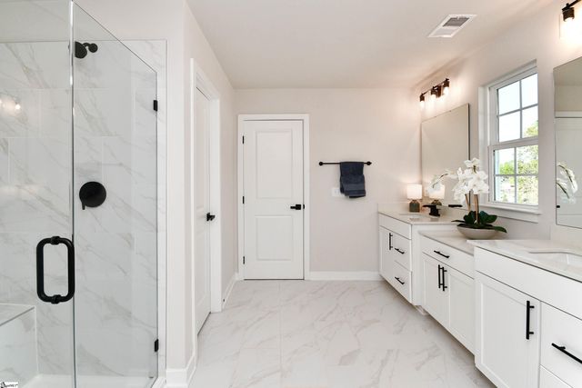 313 Nearside Drive, Fountain Inn, SC 29644