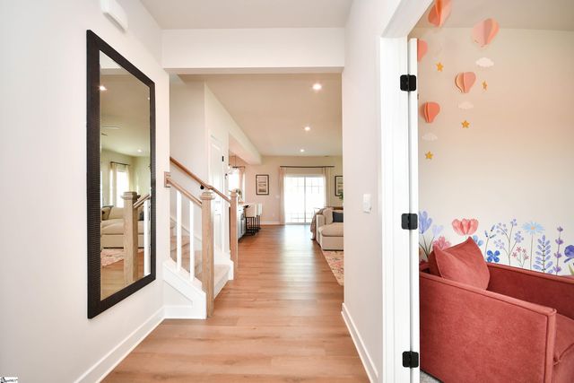 313 Nearside Drive, Fountain Inn, SC 29644