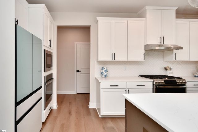 313 Nearside Drive, Fountain Inn, SC 29644