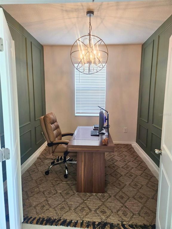 Image 5 of property listing at 4615 WANDSWORTH WAY, Davenport, FL 33837