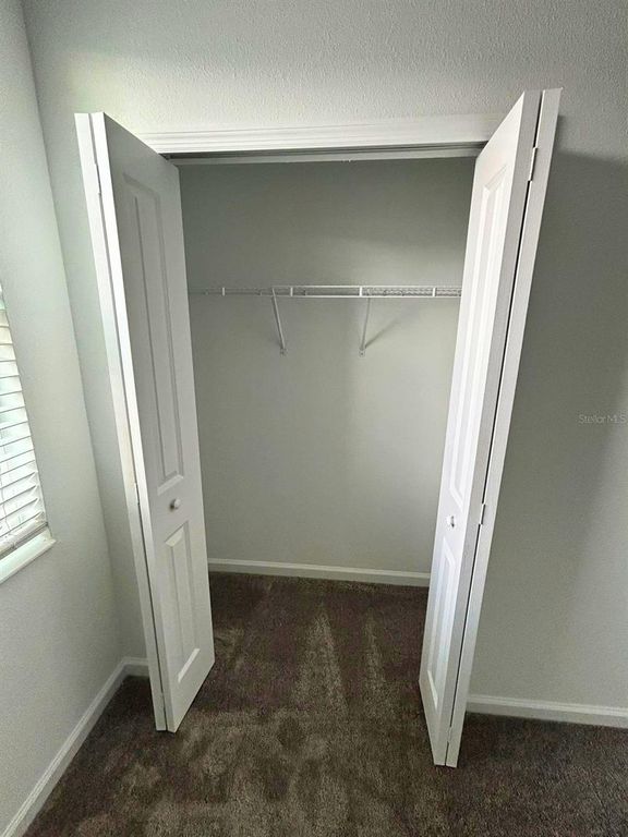 Image 9 of property listing at 4615 WANDSWORTH WAY, Davenport, FL 33837