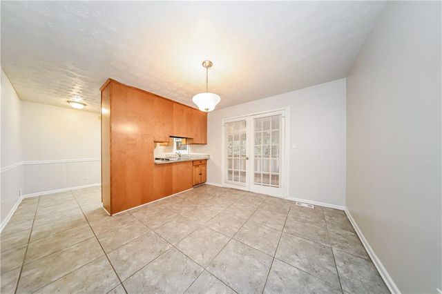10807 Sanderling Lane, Jonesboro, GA 30238