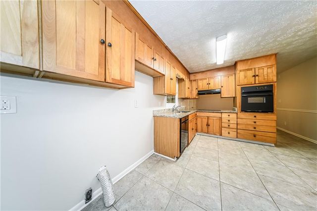 10807 Sanderling Lane, Jonesboro, GA 30238