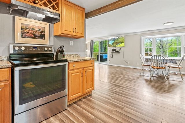 91 Deer Bay Rd, Ashby, MA 01431