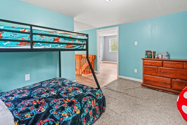 91 Deer Bay Rd, Ashby, MA 01431