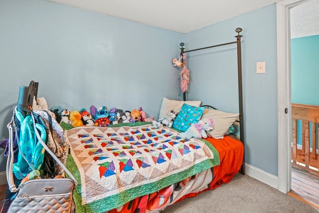 91 Deer Bay Rd, Ashby, MA 01431