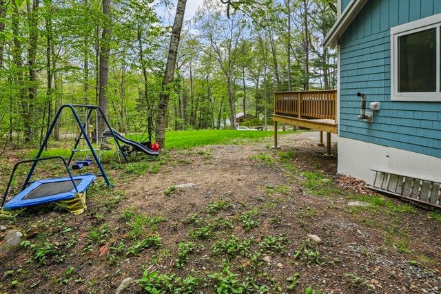 91 Deer Bay Rd, Ashby, MA 01431