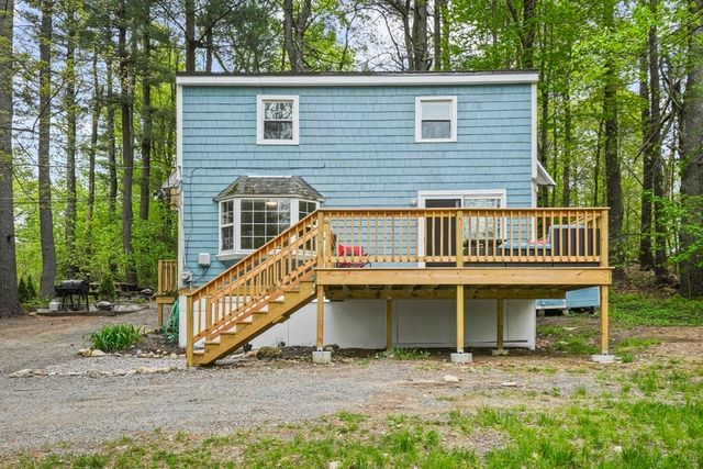 91 Deer Bay Rd, Ashby, MA 01431