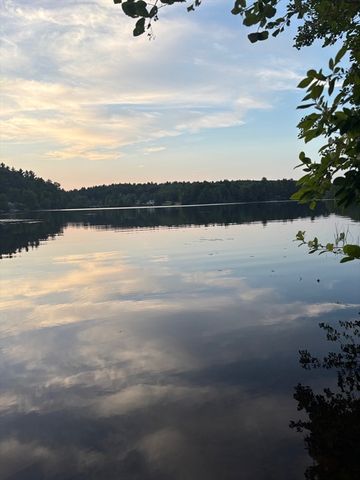 91 Deer Bay Rd, Ashby, MA 01431