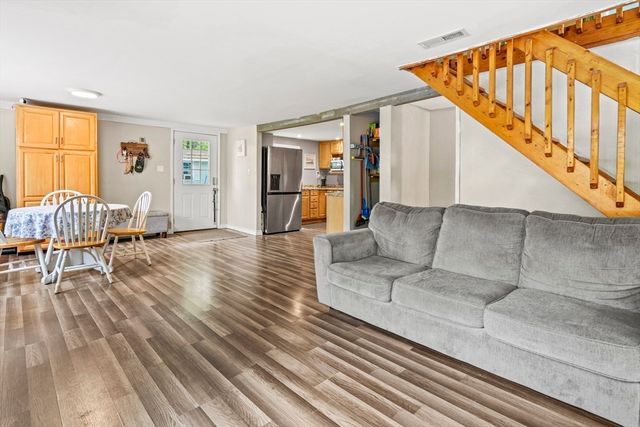 91 Deer Bay Rd, Ashby, MA 01431