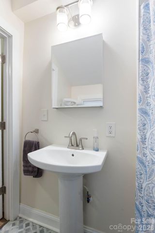 1208 Phillips Court, Gastonia, NC 28052