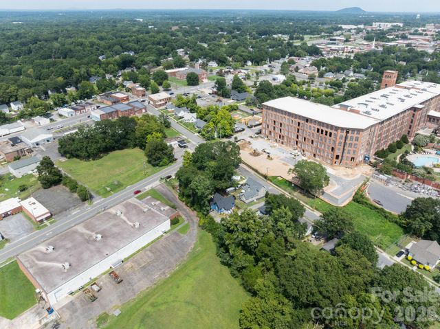 1208 Phillips Court, Gastonia, NC 28052