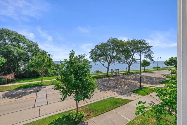 1324 Main STREET, Racine, WI 53403