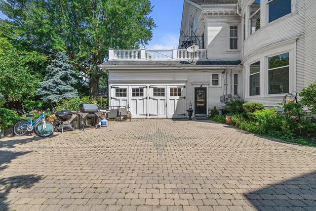 1324 Main STREET, Racine, WI 53403