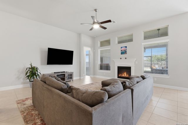 19014 SUMMER HVN, San Antonio, TX 78259