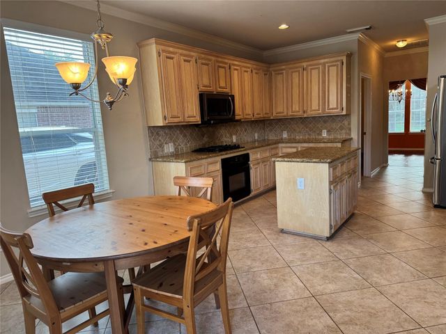 2311 Echo Harbor Drive, Pearland, TX 77584