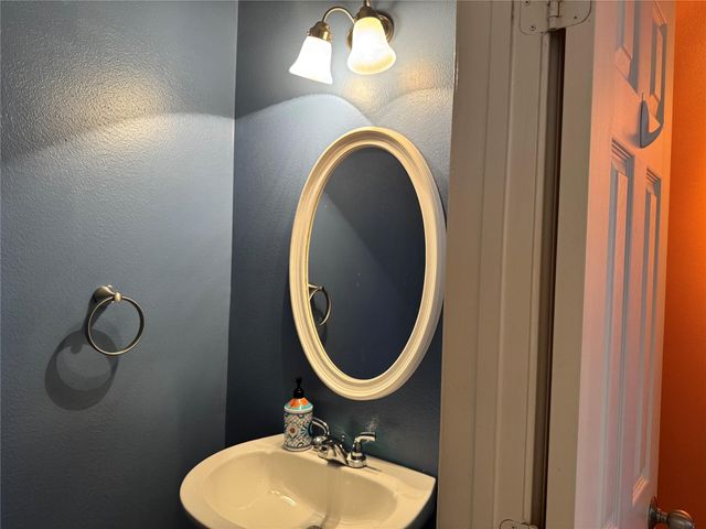 2311 Echo Harbor Drive, Pearland, TX 77584