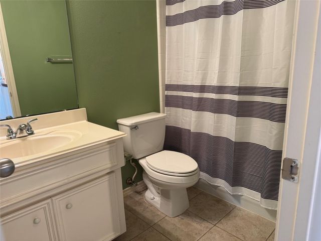 2311 Echo Harbor Drive, Pearland, TX 77584