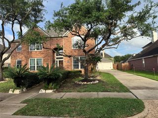 2311 Echo Harbor Drive, Pearland, TX 77584